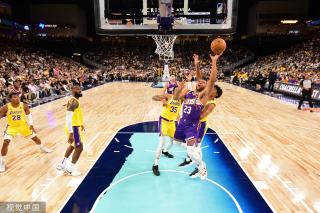 他赛季中的 他赛季中的