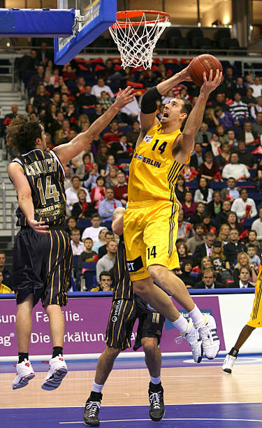 利物浦一球 利物浦一球