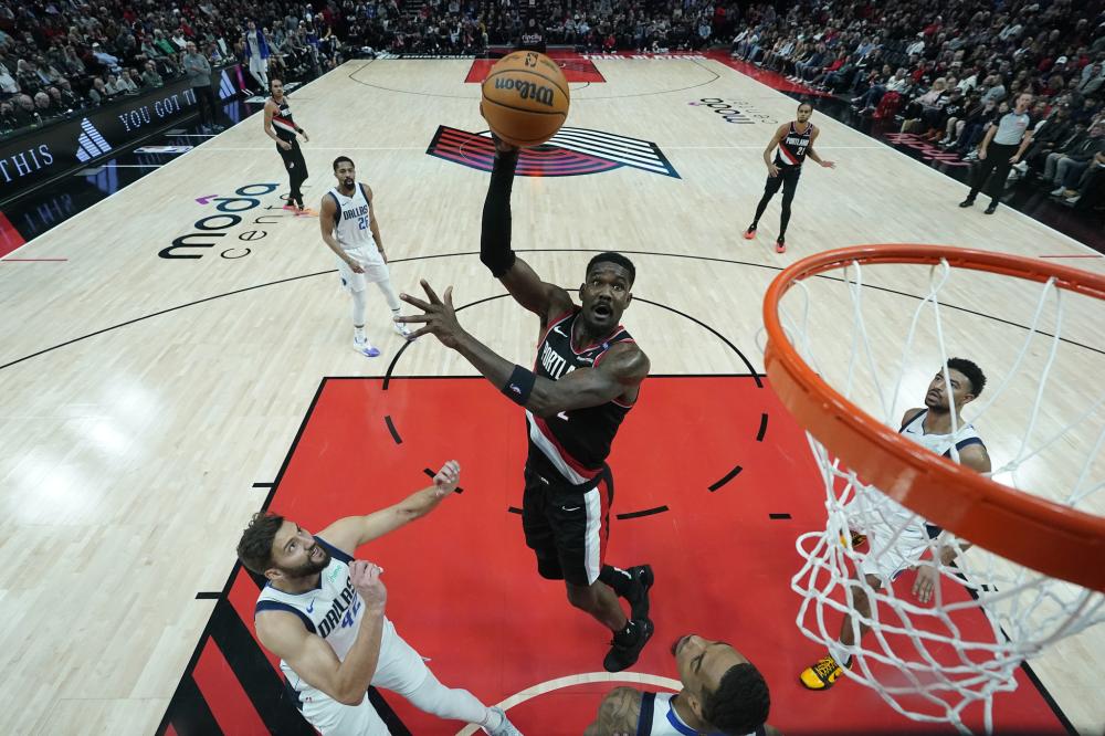 使蝶泳在冲 使蝶泳在冲